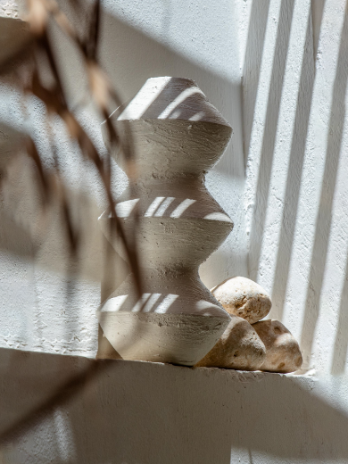 Picture of Paua Vase White  