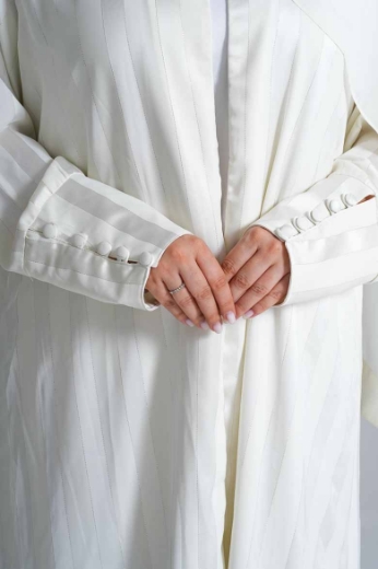 Picture of Elegant Moroccan-Inspired Abaya – A Modern Look for the Contemporary Woman 